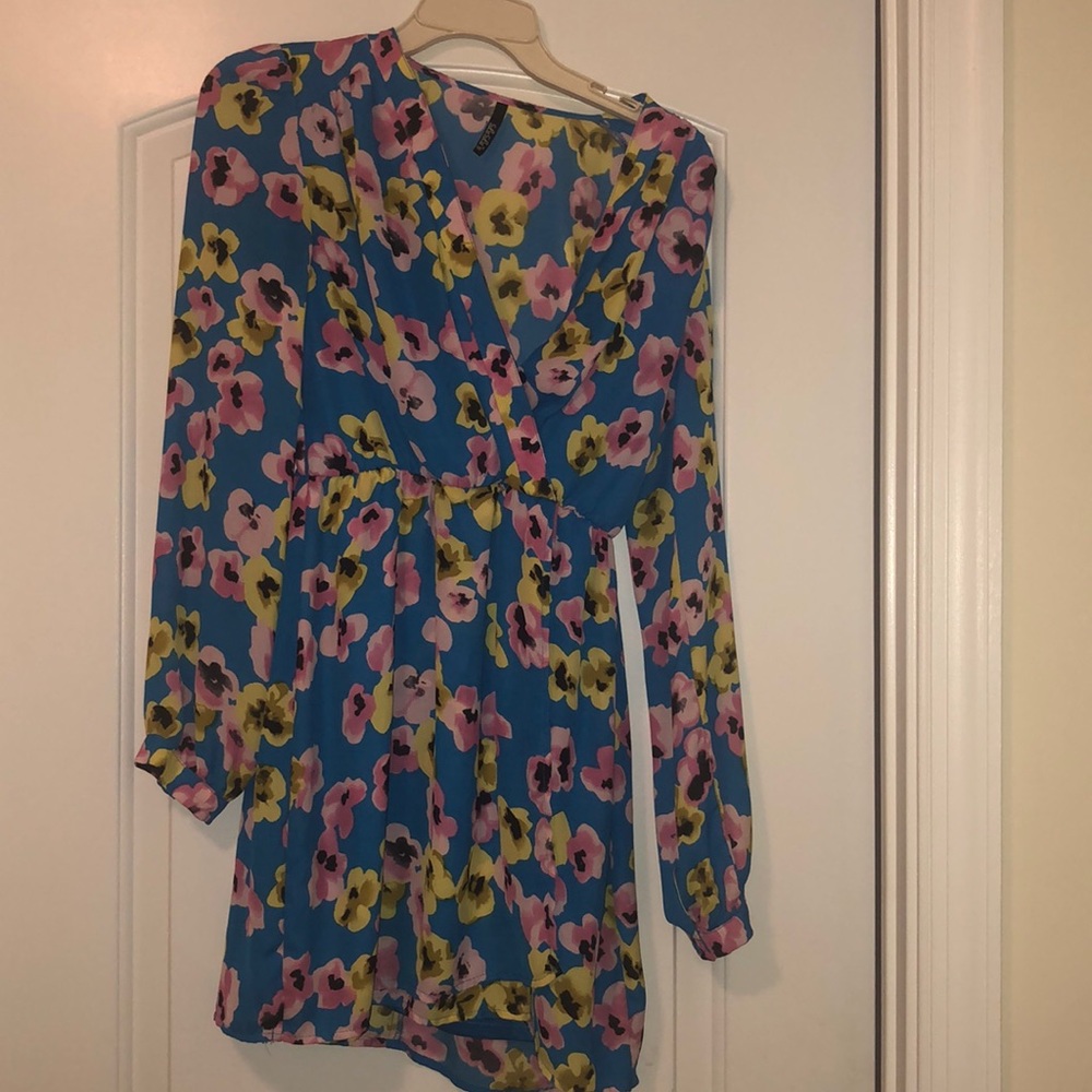 Lulu’s floral wrap dress